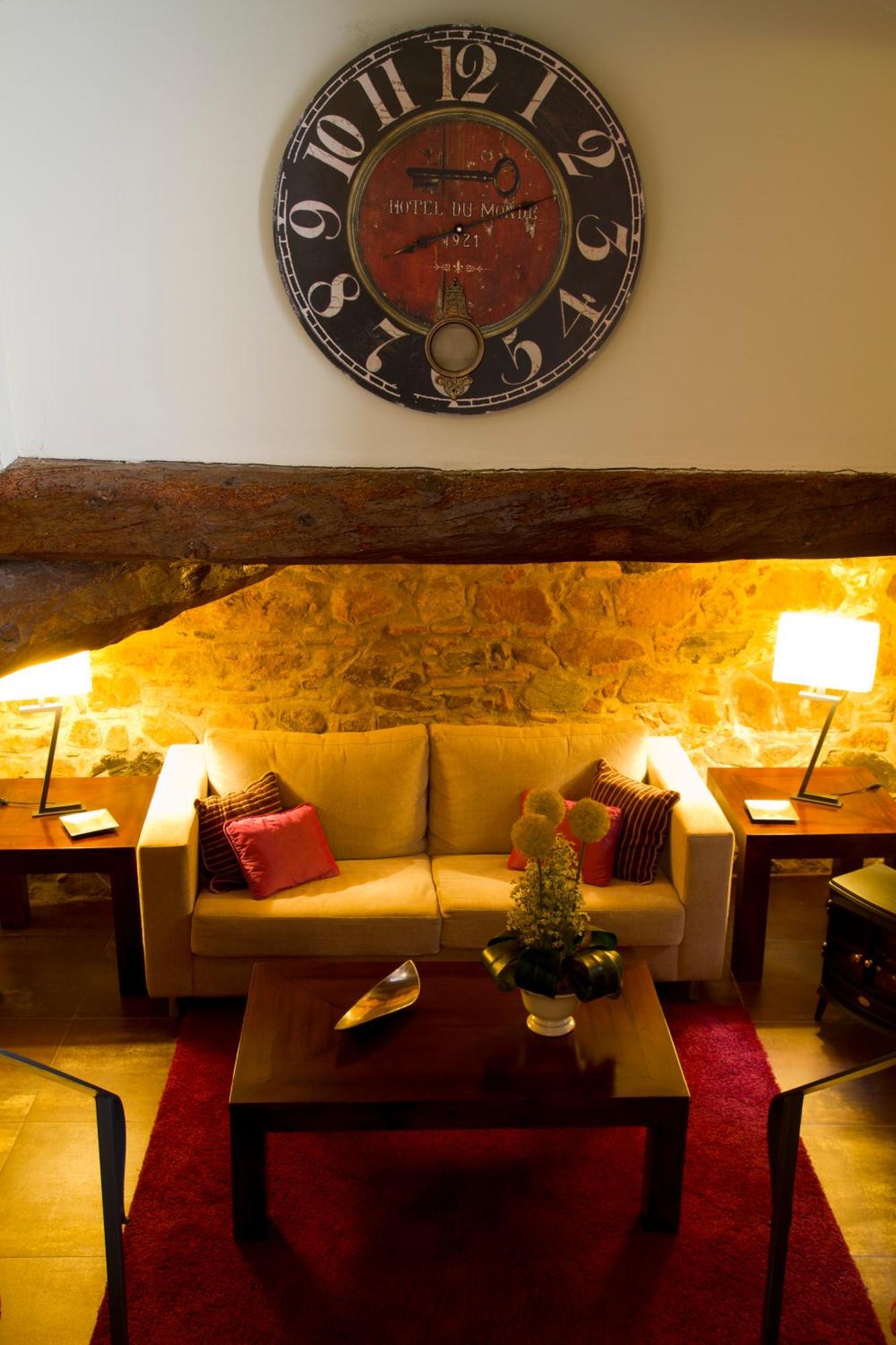 Cal Barber Hotel